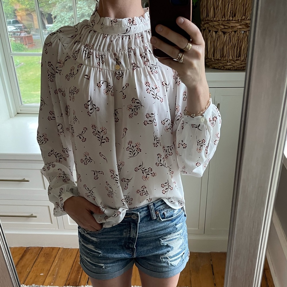 Loft garden shirred ruffle blouse. - Picture 3 of 13